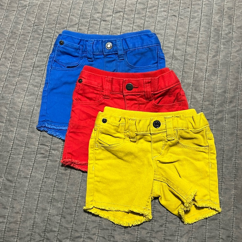 BabyGap jean shorts lot 0-3 3-6 Gap